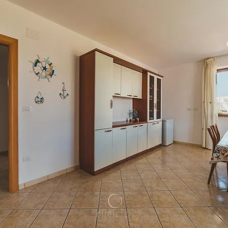 Marina Apartment *